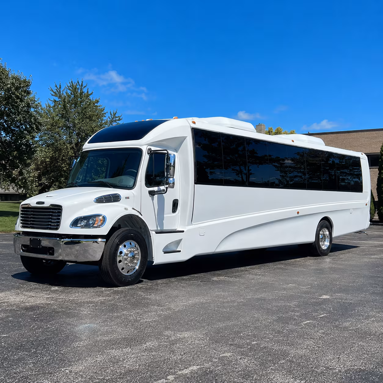Rent a Bus to Will Rogers World Airport