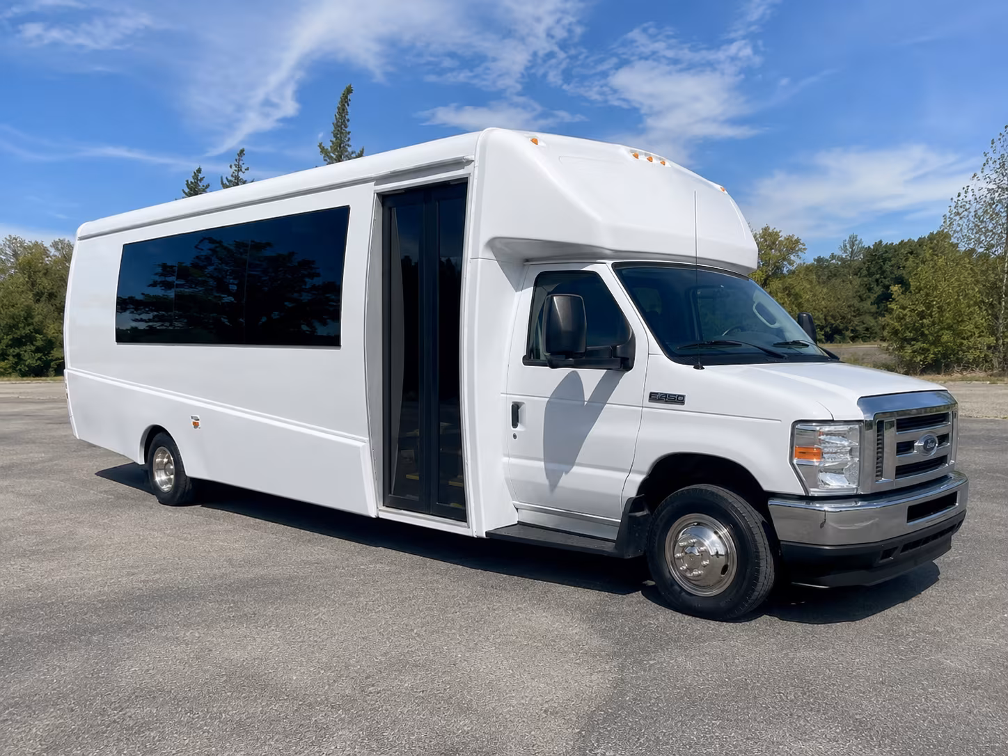 Oklahoma City Winery Tour & Pub Crawl Transportation